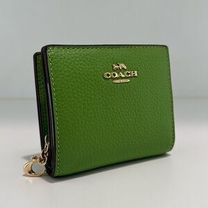 COACH Green Smooth Pebble Leather Snap Wallet